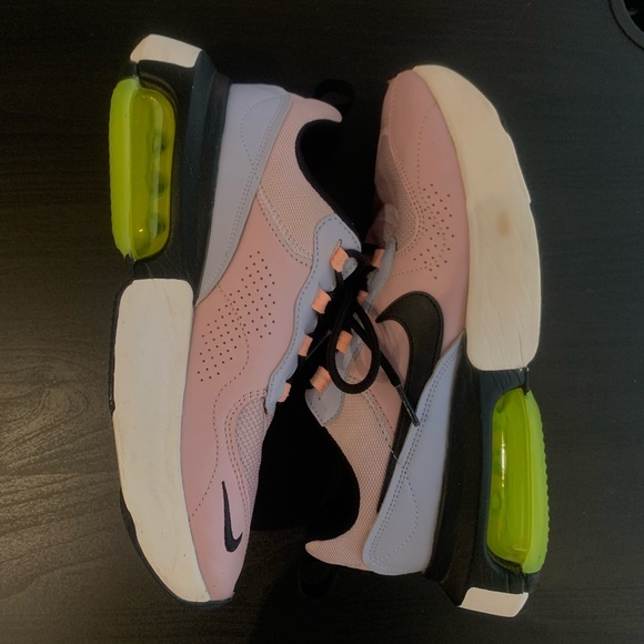 Nike Verona’s - Picture 5 of 10